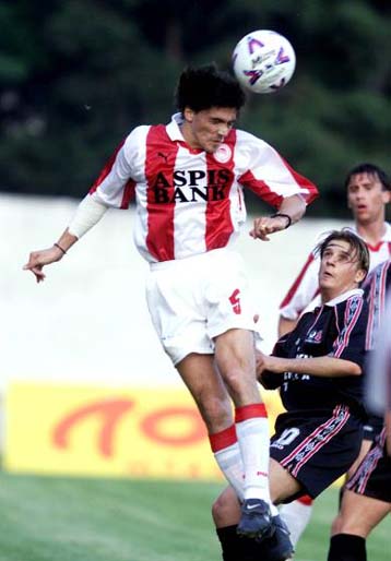 Για τρία ακόμη χρόνια στον Ολυμπιακό ο Αμανατίδης