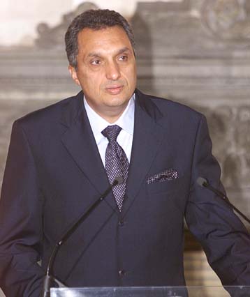 Μέχρι τον Ιούλιο θα πρέπει να έχει ολοκληρωθεί η πώληση του 51% του ΒΤΚ