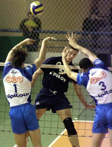 Μεγάλες μάχες στο World League