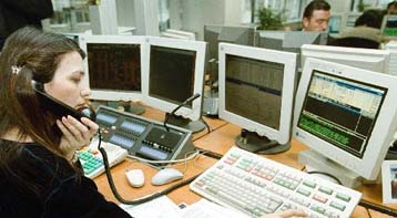 Ενεση ρευστότητας στην αγορά από την Τράπεζα της Ελλάδος