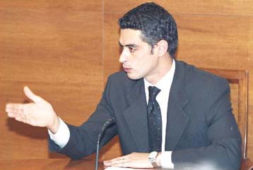 Πιθανή θεωρείται η απομάκρυνση του Αρη Σπηλιωτόπουλου