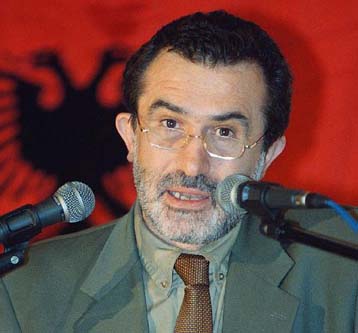 Μετά τον Μπερίσα, και ο Τζαφέρι επιτίθεται στην Ελλάδα