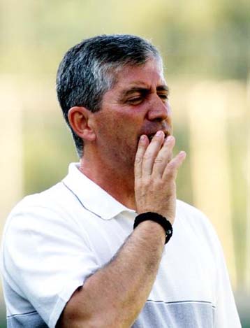 Παρέμεινε στον Εθνικό Αστέρα ο Λιβαθηνός