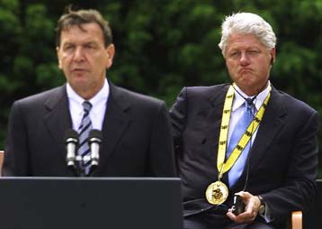 Κρίση στις σχέσεις ΗΠΑ – ΕΕ για τη σχεδιασμένη αμερικανική αντιπυραυλική ασπίδα