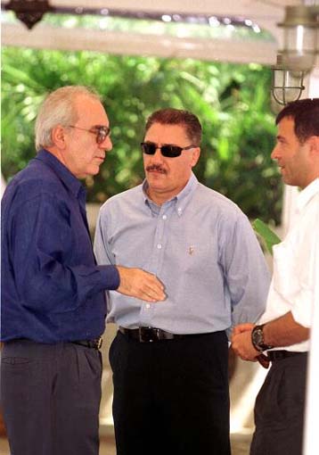 Στο… ρουμανικό μεταγραφικό παζάρι Ματζουράκης-Λούβαρης