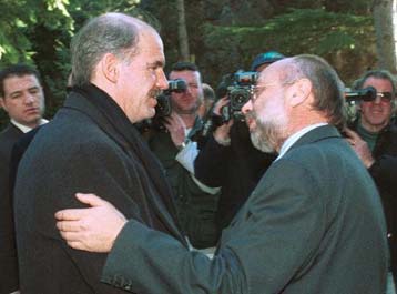 Στις 13 Ιουνίου ο νέος γύρος συνομιλιών για το όνομα της ΠΓΔΜ