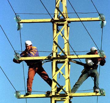 Ικανοποιημένη η ΕΕ από το ελληνικό πρόγραμμα απελευθέρωσης της αγοράς ηλεκτρισμού