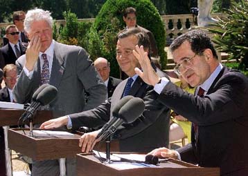 Ελληνική διπλωματική κόντρα για την προσθήκη στο ανακοινωθέν Κλίντον-Γκουτέρες για το Κυπριακό