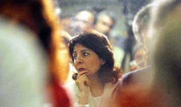 Με αποχώρηση από το Συνασπισμό απειλεί η Μ.Δαμανάκη