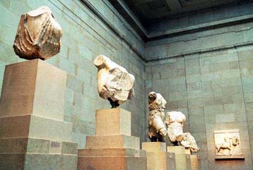 Στο Λονδίνο για τα Μάρμαρα ο Γιώργος Παπανδρέου