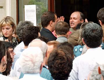 Επιτείνεται η κρίση του τραπεζικού συστήματος της Ρουμανίας