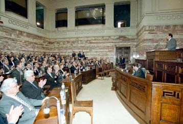 Η εκλογική ήττα και πάλι στο επίκεντρο συνεδρίασης της ΚΟ της ΝΔ