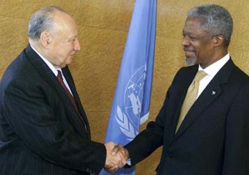 Απαραίτητοι οι κυανόκρανοι στην Κύπρο για άλλους έξι μήνες κατά τον Κ.Ανάν