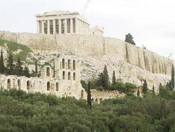 Ολοκληρώνονται οι αναστηλωτικές εργασίες στο Ναό της Αθηνάς Νίκης και στα Προπύλαια