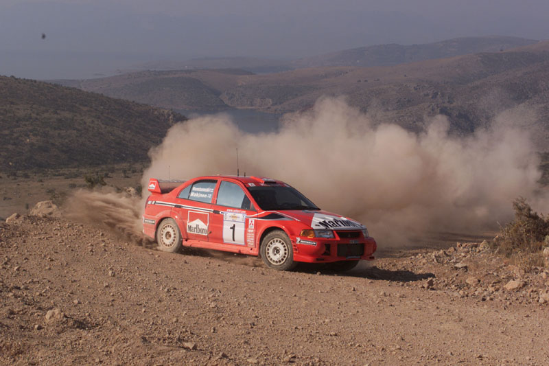 Εγκατέλειψε ο Tommi Makinen