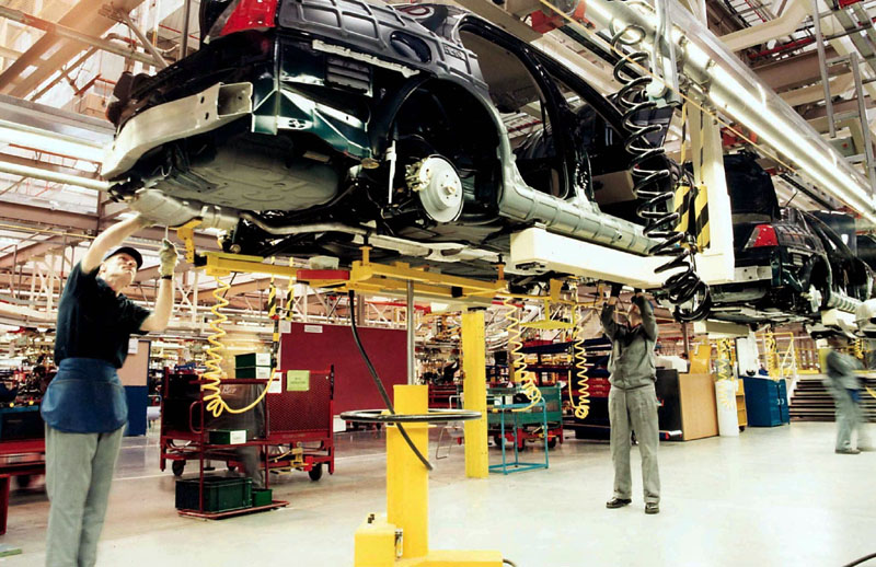 H Ε.Ε. επιμένει στο θέμα της ανακύκλωσης αυτοκινήτων