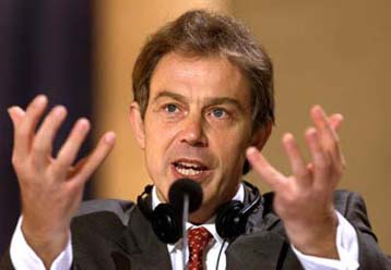 Παραινέσεις Ernst & Young  προς κυβέρνηση Μπλερ για υιοθέτηση του ευρώ