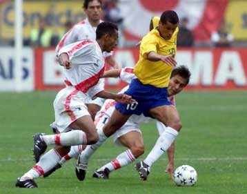 Εως και 20 δισεκατομμύρια δραχμές προσφέρει η Μίλαν για τον Ριβάλντο