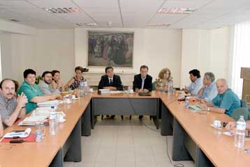 Επιφυλάχθηκε να απαντήσει η ΑΔΕΔΥ στην πρόταση για αυξήσεις στο δημόσιο τομέα