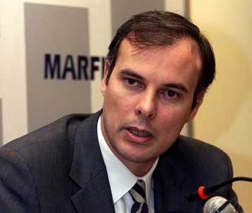 Δεύτερη ημέρα διαμάχης για Στολτίδη