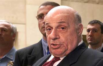 Βολές εναντίον Ντενκτάς αλλά και Τουρκίας από πολιτικό ηγέτη των Κατεχομένων