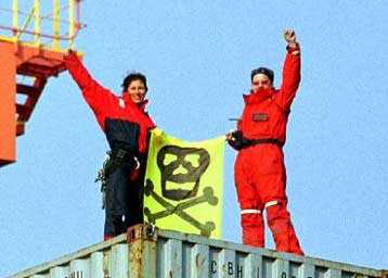 Τελευταία προειδοποίηση της Κομισιόν προς την Ελλάδα για τις τοξικές ουσίες