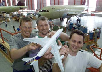 Κέρδη – ρεκόρ για την DaimlerChrysler Aerospace το δεύτερο τρίμηνο του 2000