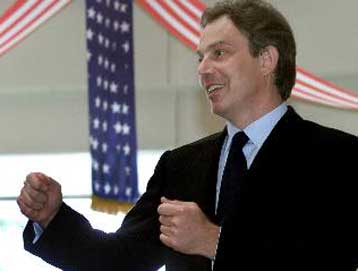 Στόχος του Μπλερ η ένταξη της Βρετανίας στην ευρωζώνη, αποκαλύπτει νέο μνημόνιο