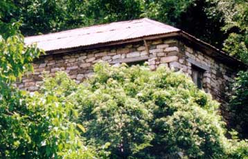 Στον αέρα χιλιάδες οικοδομικές άδειες σε παραλιακούς οικισμούς ύστερα από απόφαση βόμβα του ΣτΕ