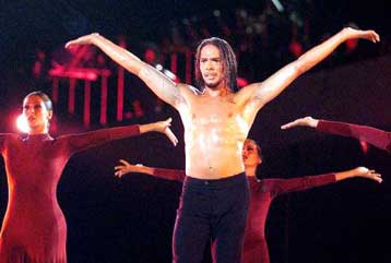 Στο Ηρώδειο, για δύο μοναδικές βραδιές, ο Χοακίν Κορτές