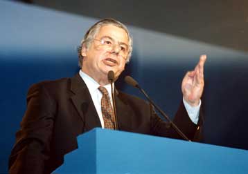 Εισαγγελική παρέμβαση για τη ΔΕΚΑ ΑΕ μετά τις καταγγελίες Εβερτ