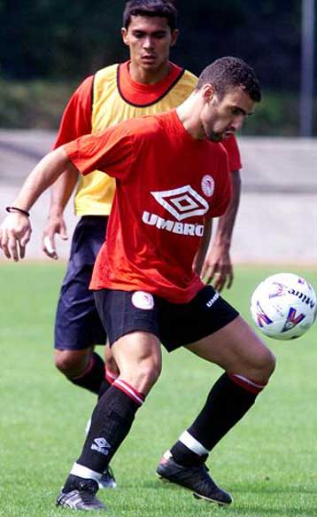 Οικογενειακό διπλό με σκόρερ το Χούτο στον Ολυμπιακό