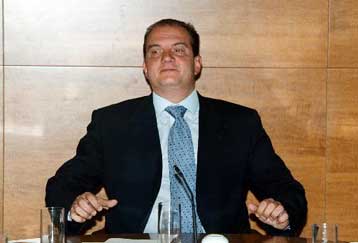 Επίθεση Καραμανλή κατά της κυβέρνησης για το χρηματιστήριο