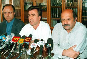 Στην ίδια τάξη ένας στους πέντε μαθητές της Β Λυκείου – Σχολεία δύο ταχυτήτων κατά την ΟΛΜΕ