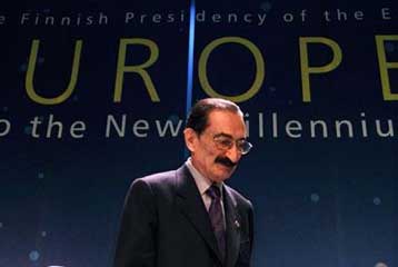 Aντιδρά η τουρκική κυβέρνηση στην αναφορά της G8 για το Κυπριακό