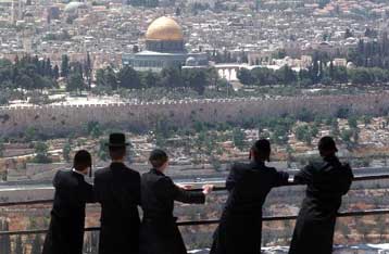 Αγωνία στο Καμπ Ντέιβιντ – Πιέσεις του αραβικού κόσμου για την Ιερουσαλήμ