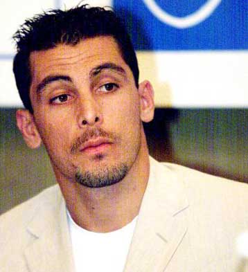 Καμπάνα έξι μηνών στο Στολτίδη