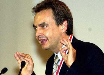 Ο Θαπατέρο στο τιμόνι του ισπανικού Σοσιαλιστικού Κόμματος