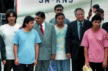 Εξι άτομα απελευθέρωσαν οι ισλαμιστές αντάρτες των Φιλιππίνων