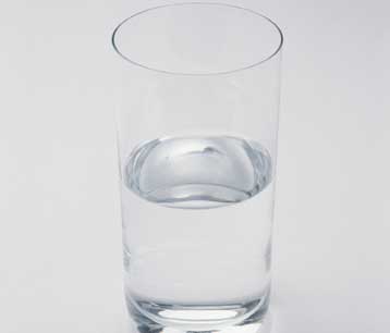 Εντοπίστηκαν νέα ακατάλληλα εμφιαλωμένα νερά εν μέσω καλοκαιρινής περιόδου