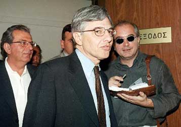 Μην καθυστερείτε το διάλογο για το εργασιακό, είπε ο Γιαννίτσης στη ΓΣΕΒΕΕ