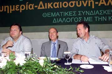 Οχι στους νέους μεσσίες – Νέες βολές Καλλίνικου εναντίον της κυβέρνησης