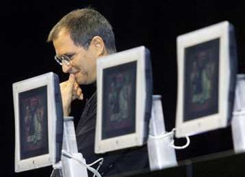 Νέα, ισχυρότερα συστήματα παρουσίασε η Apple στο Macworld