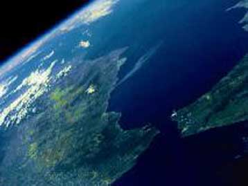 Τι ταρακουνάει τη Γη;