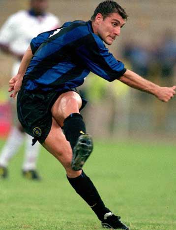 Eυθύνες στους γιατρούς της Ιντερ αποδίδει ο Βιέρι για τον τραυματισμό του