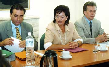 Αύξηση μισθών 2,2% από τον Ιανουάριο πρότεινε ο υφυπουργός Εσωτερικών στην ΑΔΕΔΥ