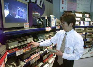 Ξανά στο στόχαστρο του Χόλιγουντ το 2600.org, με αφορμή, και πάλι, το πρόγραμμα ανάγνωσης DVD, DeC