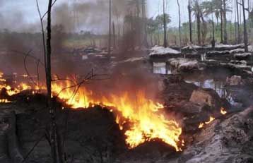 Δεκάδες νεκροί από έκρηξη πετρελαιαγωγού στη Νιγηρία