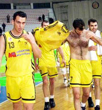 Εύκολα για τον Αρη, δύσκολα για το Μαρούσι στο Σαπόρτα