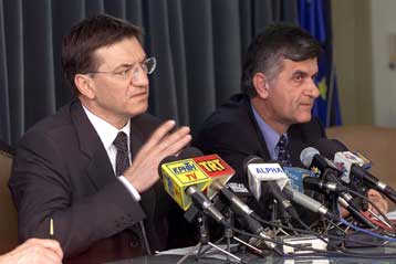 Νέα κριτήρια και μπόνους στο διαγωνισμό των εκπαιδευτικών το Σεπτέμβριο